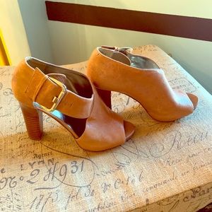 Nine West Platform Sandals